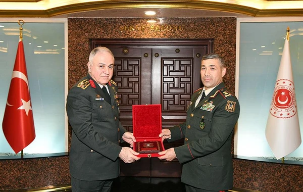 Azərbaycan Ordusunun bir qrup yüksək rütbəli hərbçisinin Türkiyədə səfəri davam edir - FOTO