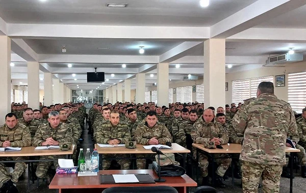 Hərbi qulluqçuların mənəvi-psixoloji hazırlığı daim yüksək səviyyədə saxlanılır - FOTO