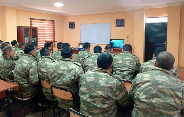 Hərbi qulluqçuların mənəvi-psixoloji hazırlığı daim yüksək səviyyədə saxlanılır - FOTO