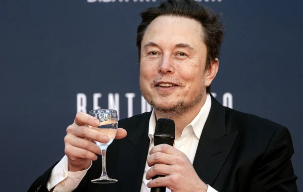 Mask "Tesla" idarə heyəti üzvlərilə birgə narkotikdən istifadə edib