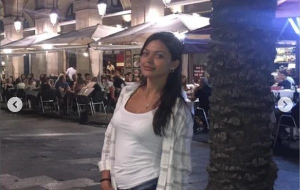 Azərbaycanlı modelin arxiv görüntüləri yayıldı - FOTO