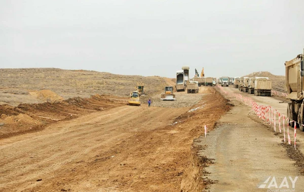 Xocalı, Şuşa, Ağdərə və Ağdam rayonlarında icra edilən yol layihələrinə baxış keçirilib - FOTO/VİDEO