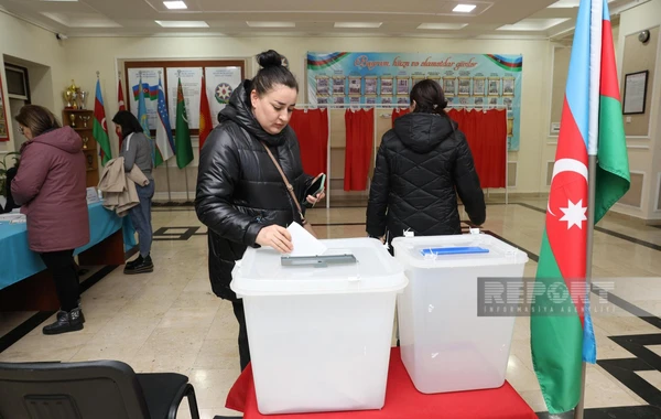 Məntəqələrdə seçici fəallığı müşahidə olunur - FOTOREPORTAJ