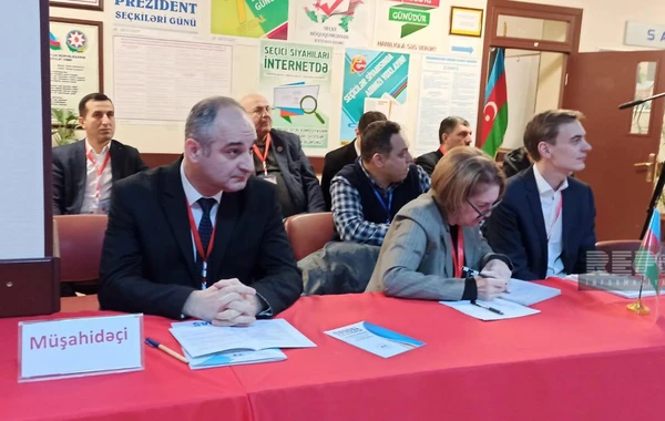 В Сумгайыте проходит голосование на внеочередных президентских выборах - ФОТО