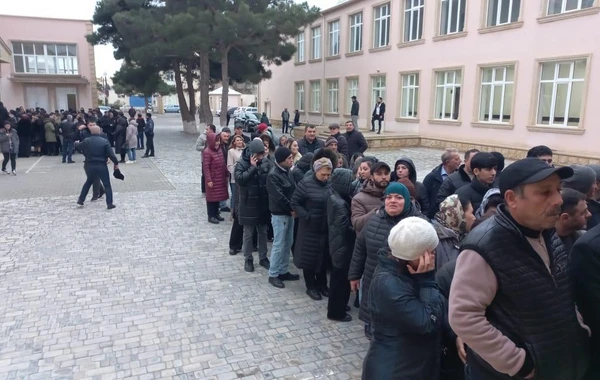Bölgələrdə seçici fəallığı müşahidə olunur - FOTOREPORTAJ