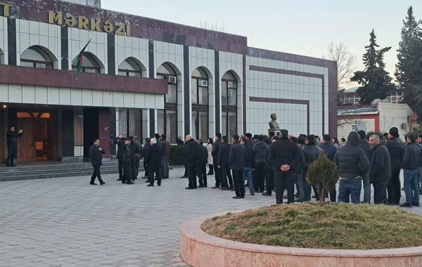 Bölgələrdə seçici fəallığı müşahidə olunur - FOTOREPORTAJ