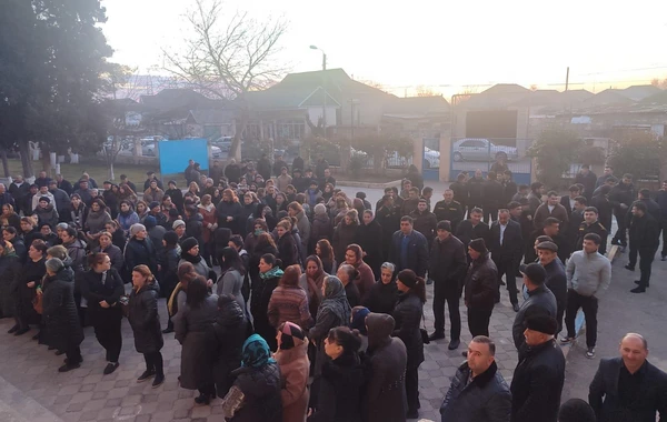 Bölgələrdə seçici fəallığı müşahidə olunur - FOTOREPORTAJ