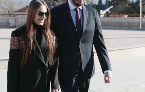 Prezident İlham Əliyev, birinci xanım Mehriban Əliyeva və ailə üzvləri Xankəndidə səs veriblər - VİDEO