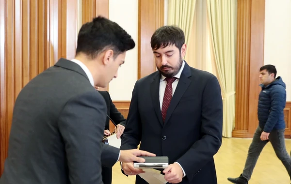 Prezident İlham Əliyev, birinci xanım Mehriban Əliyeva və ailə üzvləri Xankəndidə səs veriblər - VİDEO