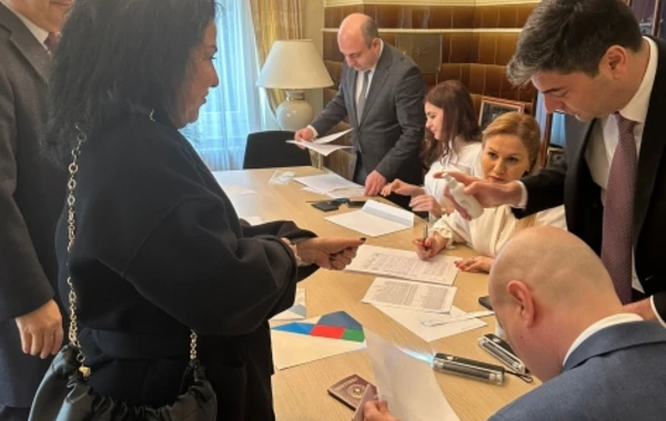 Azərbaycanın Berndəki səfirliyində səsvermə prosesinə yekun vurulub - FOTO