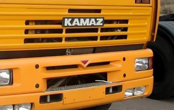 Bakıda iki KamAZ qaçırılıb