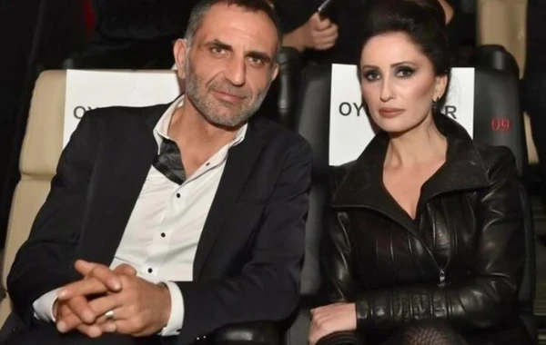 “Kurtlar Vadisi”nin Mematisi 16 illik həyat yoldaşı ilə - FOTO