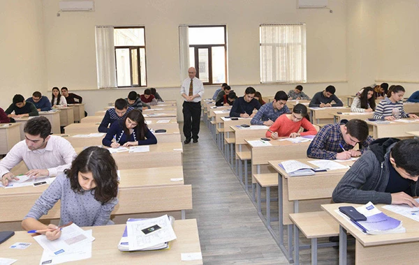 DİM imtahanların saatlarını dəyişdi