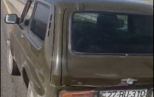 Ödənişli yolda maşını "protiv" sürən şəxs saxlanılıb - FOTO