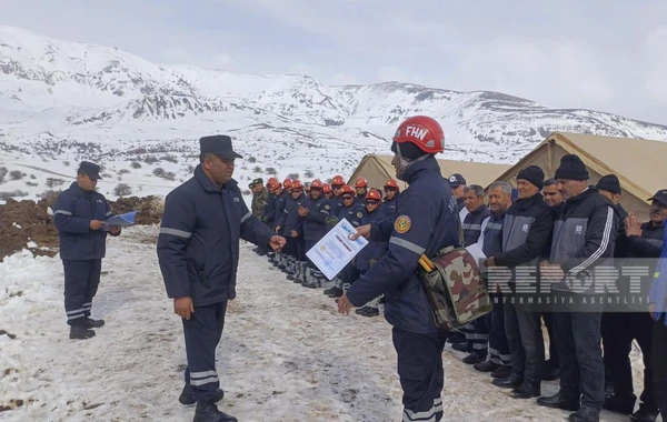 Naxçıvanda qar uçqunlarının nəticələrinin aradan qaldırılması ilə bağlı təlim keçirilib - FOTO
