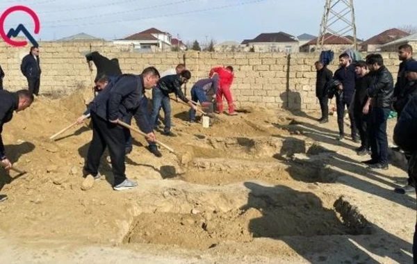Состоялись похороны убитой с особой жестокостью семьи Ахмедовых - ОБНОВЛЕНО + ФОТО/ВИДЕО