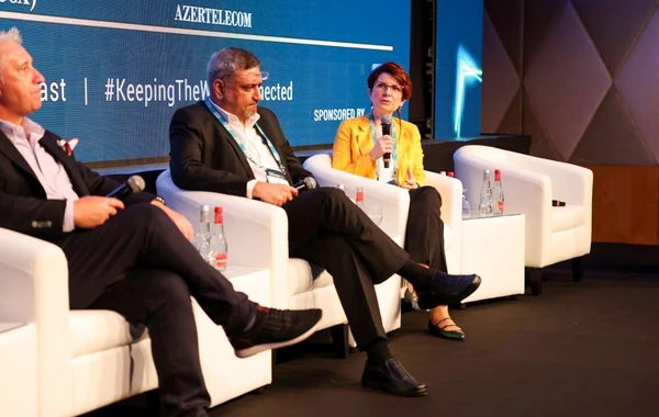 "AzerTelecom" şirkətinin Baş direktoru Capacity Middle East tədbirində çıxış edib - FOTO