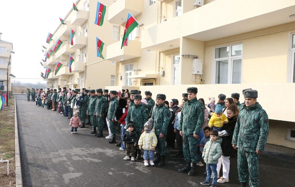 “Qazax” əlahiddə sərhəd diviziyasında yeni inşa olunmuş yaşayış binaları xidməti istifadəyə verilib - FOTO