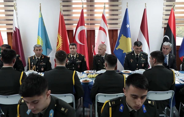 Türkiyədə təhsil alan kursantlarla görüş keçirilib - FOTO