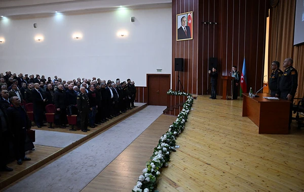 Xüsusi təyinatlı təhsil müəssisələrinə qəbulla bağlı görüş keçirilib - FOTO