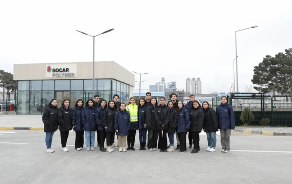 “SOCAR Könüllüləri” neft-kimya sənayesi, polietilen zavodu barədə məlumatlandırılıb - FOTO