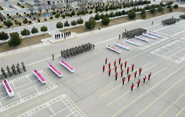 Əlahiddə Ümumqoşun Orduda gənc əsgərlər hərbi andı qəbul ediblər - FOTO/VİDEO