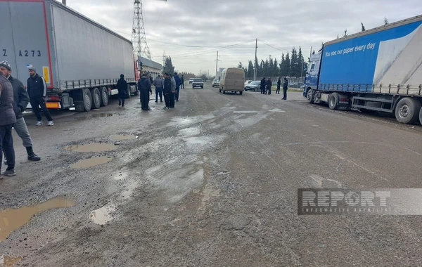 Astarada 60 yaşlı qadını yük avtomobili vurub - FOTO
