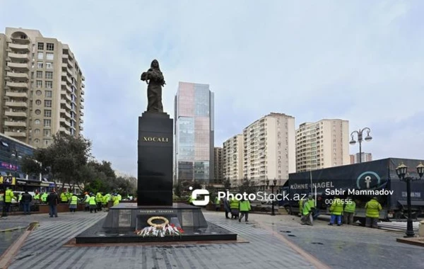 “Ana harayı” abidəsinin yerləşdiyi Xocalı parkında hazırlıq və abadlıq işləri aparılır - FOTO