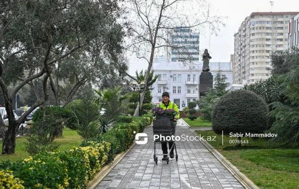 “Ana harayı” abidəsinin yerləşdiyi Xocalı parkında hazırlıq və abadlıq işləri aparılır - FOTO