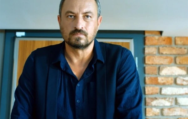 "Gaddar"ın aktyorunun başına iş gəldi - Xizəklə sürüşərkən... - FOTO