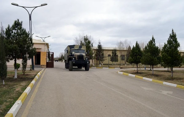 Hərbi vəzifəlilərlə keçirilən təlim toplanışı başa çatıb - FOTO