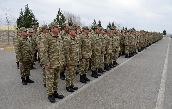 Hərbi vəzifəlilərlə keçirilən təlim toplanışı başa çatıb - FOTO