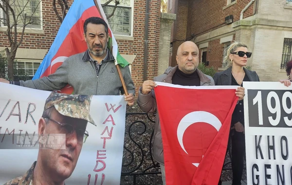 Ermənistan səfirliyi qarşısında “Xocalıya Ədalət” aksiyası keçirilib - FOTO