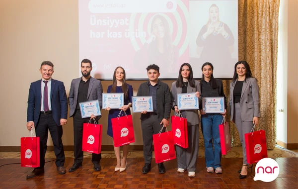 Ünsiyyət hər kəs üçün: indi jest dilini öyrənmək daha rahat oldu - FOTO