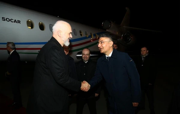 Albaniyanın Baş naziri Edi Rama Azərbaycana işgüzar səfərə gəlib - FOTO