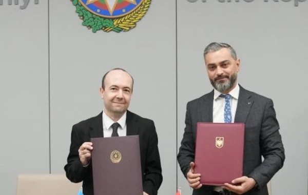 Azərbaycanla Albaniya arasında qarşılıqlı viza tələbi aradan qaldırılıb - FOTO