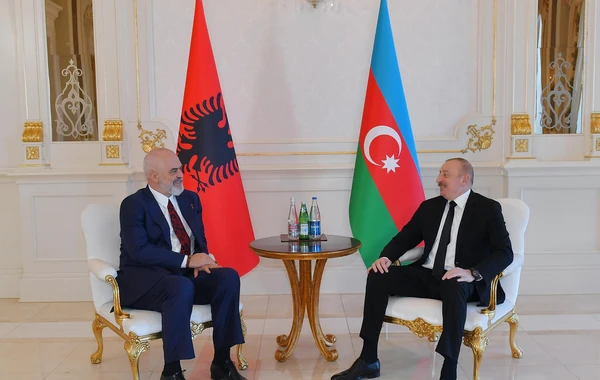 Azərbaycan Prezidentinin Albaniyanın Baş naziri ilə təkbətək görüşü olub - YENİLƏNİB - FOTO