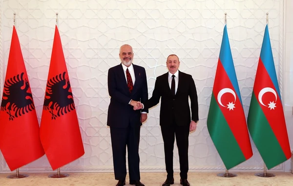 Azərbaycan Prezidentinin Albaniyanın Baş naziri ilə təkbətək görüşü olub - YENİLƏNİB - FOTO