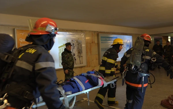 FHN metroda təlim keçirdi - FOTO\VİDEO