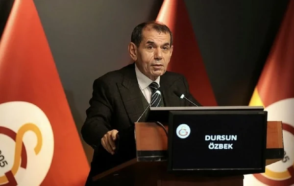Dursun Özbekdən futbolçulara böyük JEST