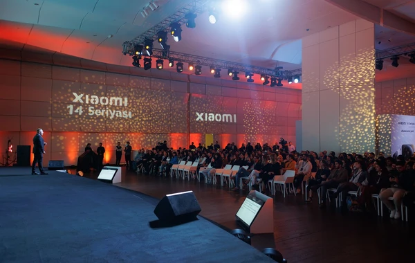 Azərbaycanda yeni Xiaomi 14 smartfonunun satışına start verildi: İlk alıcılar onu endirimlə ala bilərlər - FOTO