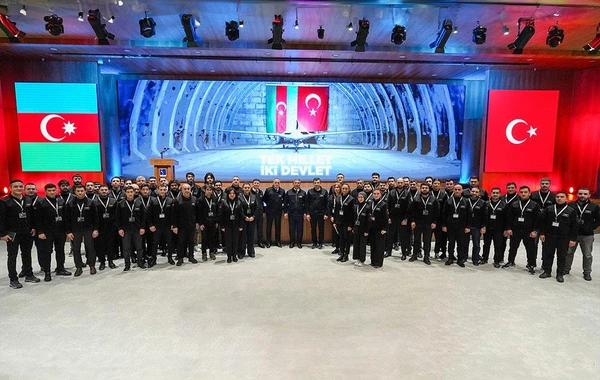 Azərbaycanın müdafiə naziri Selçuk Bayraktar ilə görüşüb - FOTO