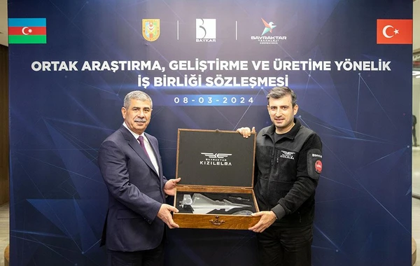 Azərbaycanın müdafiə naziri Selçuk Bayraktar ilə görüşüb - FOTO