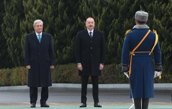 Qazaxıstan Prezidenti Kasım-Jomart Tokayevin rəsmi qarşılanma mərasimi olub - YENİLƏNİB - FOTO