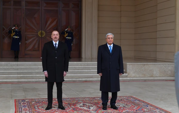 Qazaxıstan Prezidenti Kasım-Jomart Tokayevin rəsmi qarşılanma mərasimi olub - YENİLƏNİB - FOTO