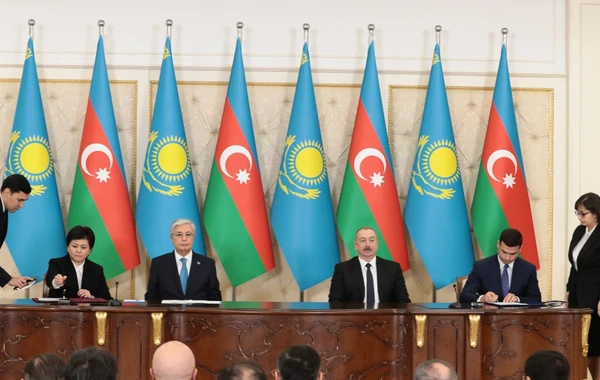 Azərbaycan-Qazaxıstan sənədlərinin imzalanması mərasimi olub - YENİLƏNİB - FOTO