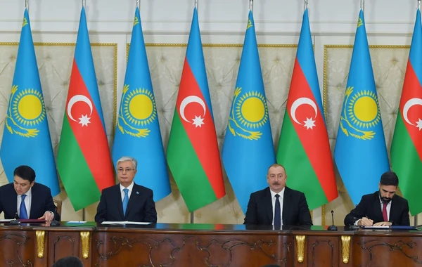 Azərbaycan-Qazaxıstan sənədlərinin imzalanması mərasimi olub - YENİLƏNİB - FOTO