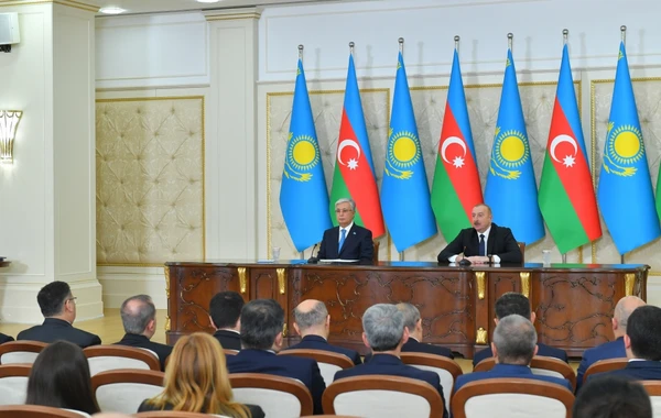 İlham Əliyev və Kasım-Jomart Tokayev mətbuata bəyanatlarla çıxış ediblər - YENİLƏNİB - FOTO