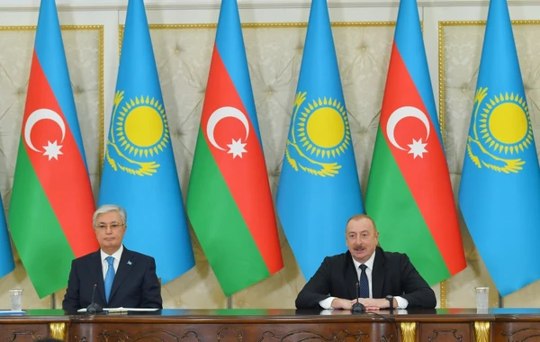 İlham Əliyev və Kasım-Jomart Tokayev mətbuata bəyanatlarla çıxış ediblər - YENİLƏNİB - FOTO