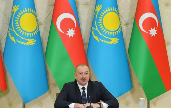 Президенты Азербайджана и Казахстана выступили с заявлениями для прессы - ФОТО